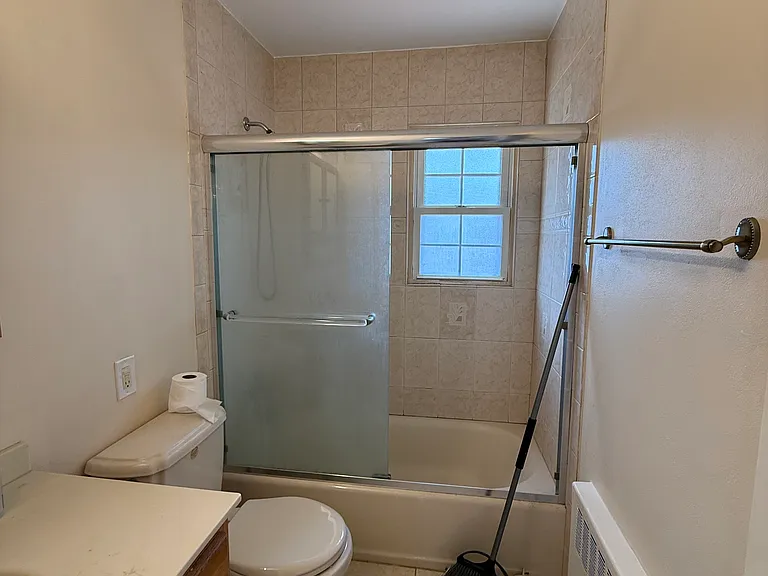 61 Wall St — Photo 14