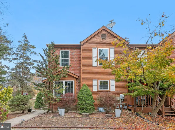 130 Mulberry Ct, Collegeville, PA 19426