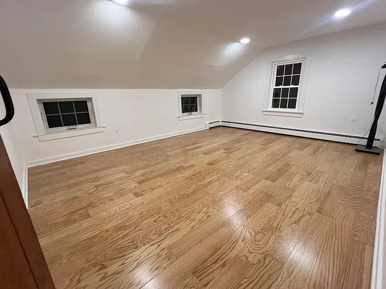 9 Basin St — Photo 11