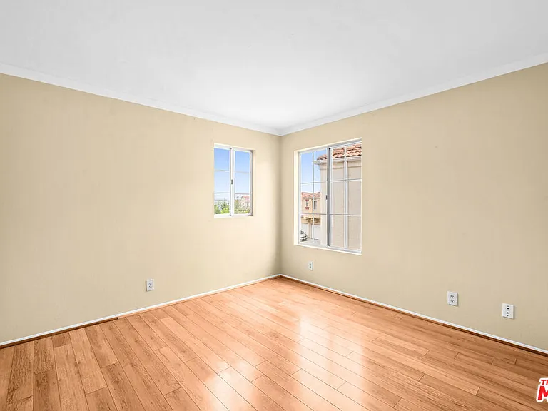 18639 Nathan Hill Dr #9 — Photo 37