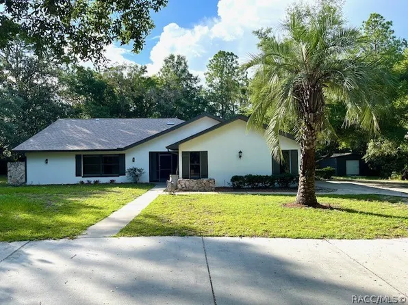 1600 W Ivorywood Dr, Beverly Hills, FL 34465
