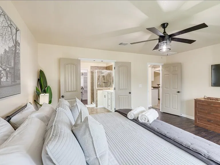 106 W Libra Dr — Photo 5