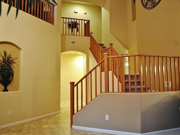 2nd image of 13835 W Banff Ln