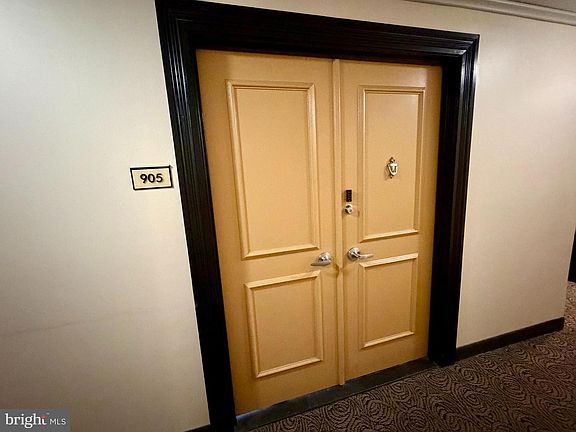 4th image of 1220 Blair Mill Rd APT 905
