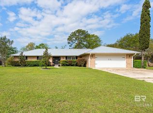 9035 Fairway Dr, Foley, AL 36535