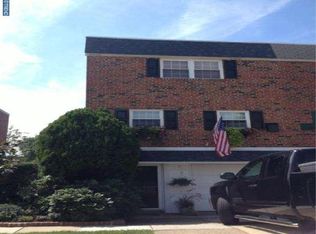 704 Bergen St, Philadelphia, PA 19111