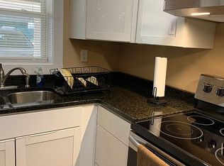 2818 Mimosa Rd, Brunswick, GA 31520