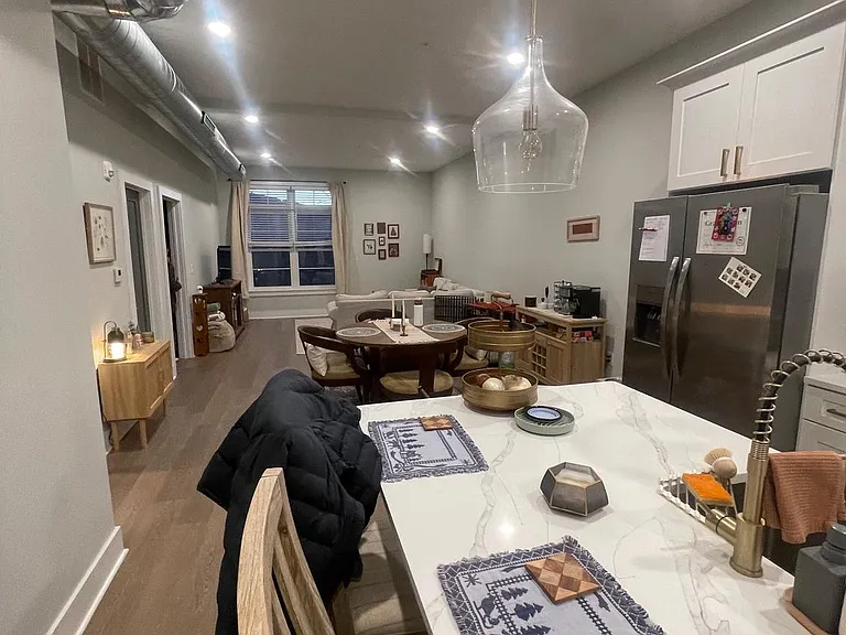 581 Jamestown — Photo 24