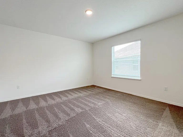 1162 Oak Bluff Dr — Photo 11