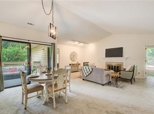202 Garden Ct, Sandy Springs, GA