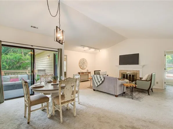 202 Garden Ct, Sandy Springs, GA 30328