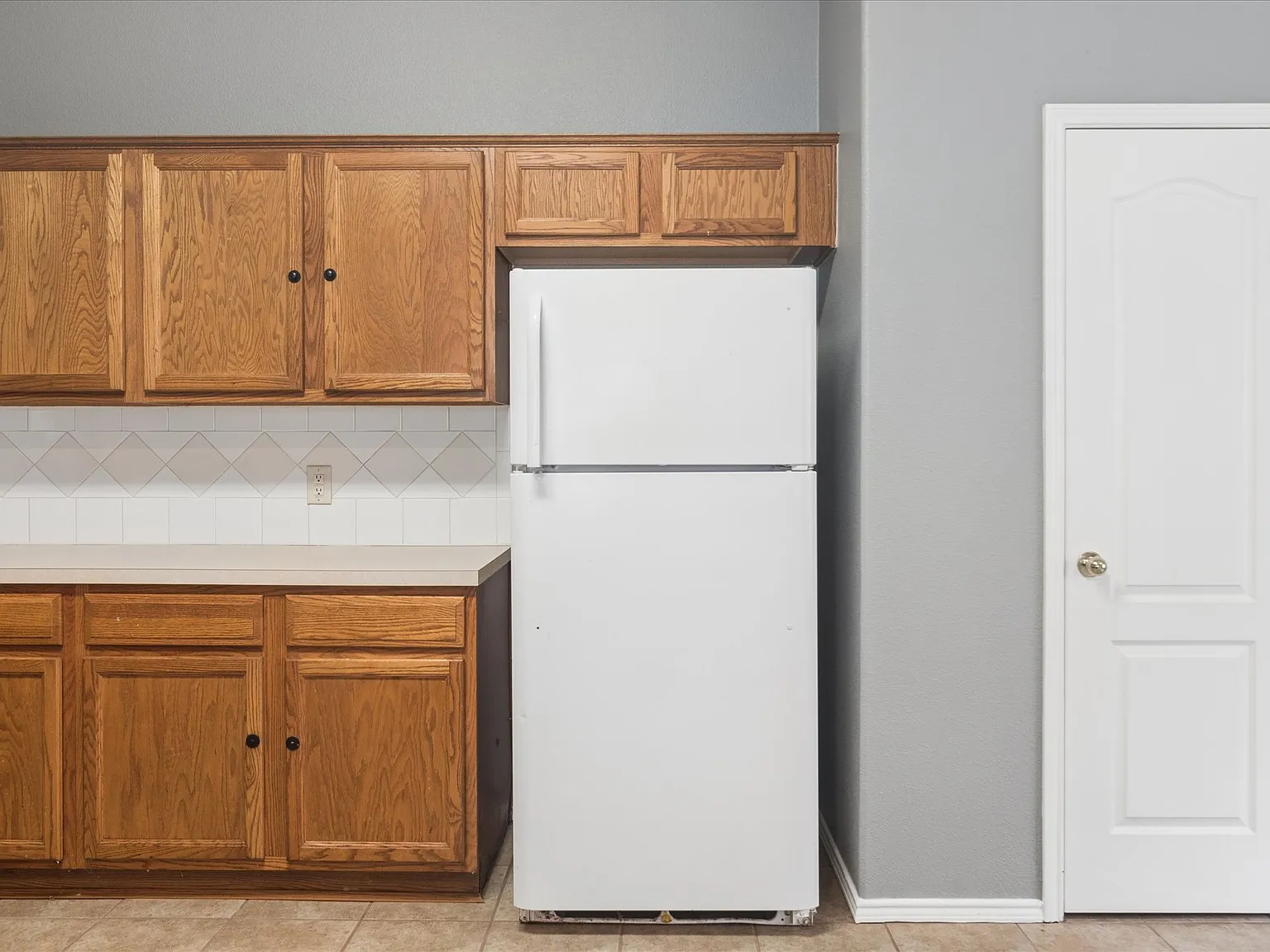 2657 Red Spruce Dr — Photo 4