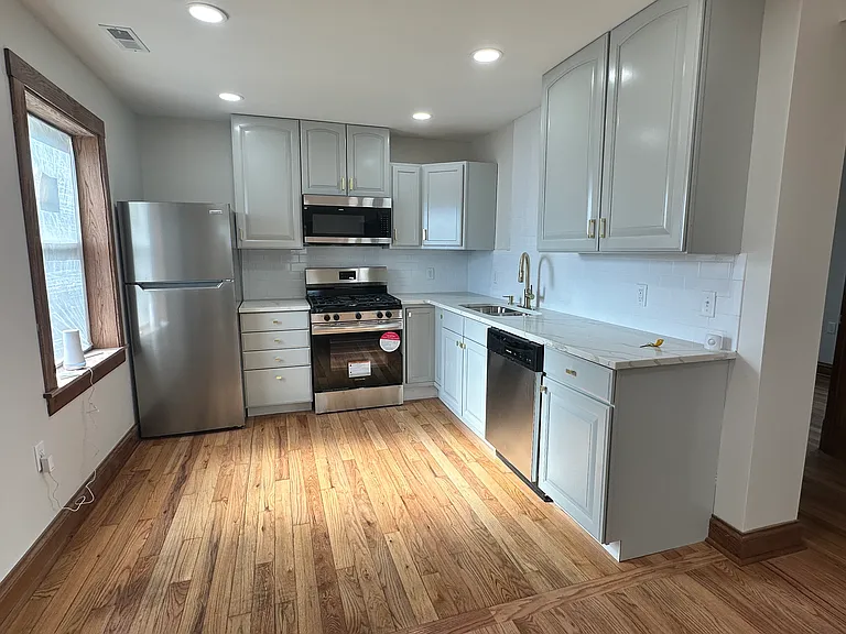 2280 Connecticut St — Photo 4