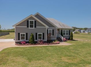 188 Poyners Rd, Moyock, NC 27958