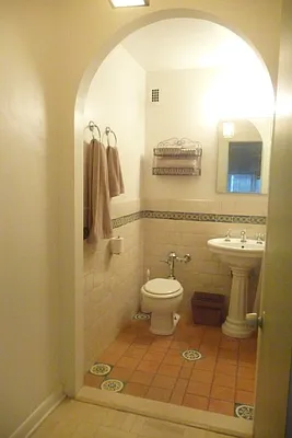 Sold by Aida Real Estate Sales | media 7