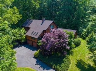 9 Birch Ln, Northampton, MA 01062