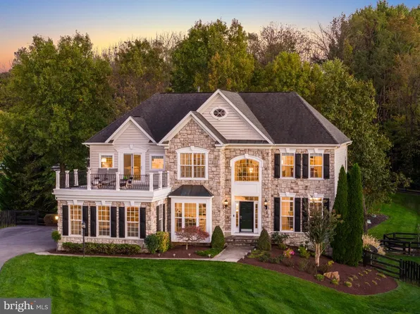38837 Bettis Dr, Hamilton, VA 20158