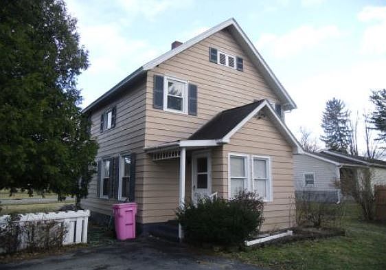 2nd image of 500 Reese Rd