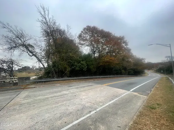 955 Hightower Rd, Macon, GA 31206