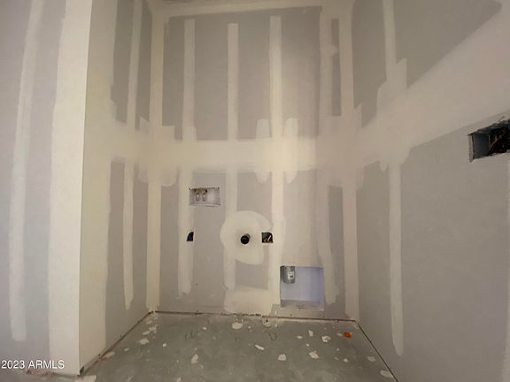 4th image of 10834 W MARGUERITE Avenue