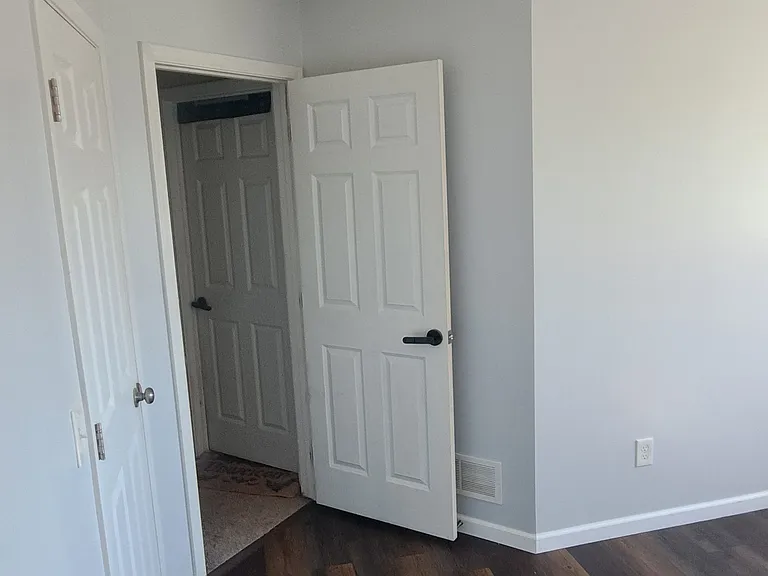303 Pinto Cir #2 — Photo 5