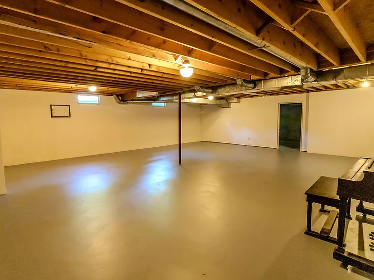 4015 Holiday North Ct — Photo 28