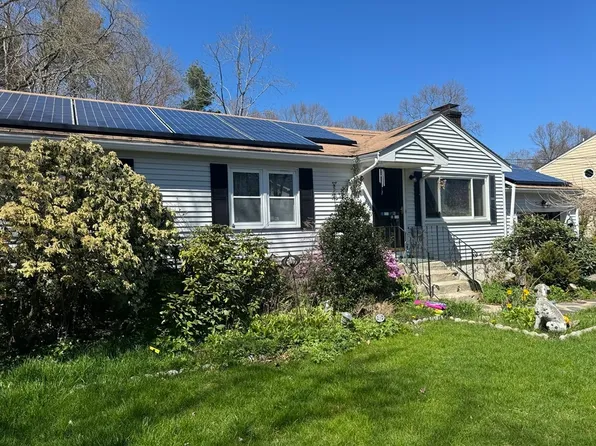 632 Summer St, Abington, MA 02351