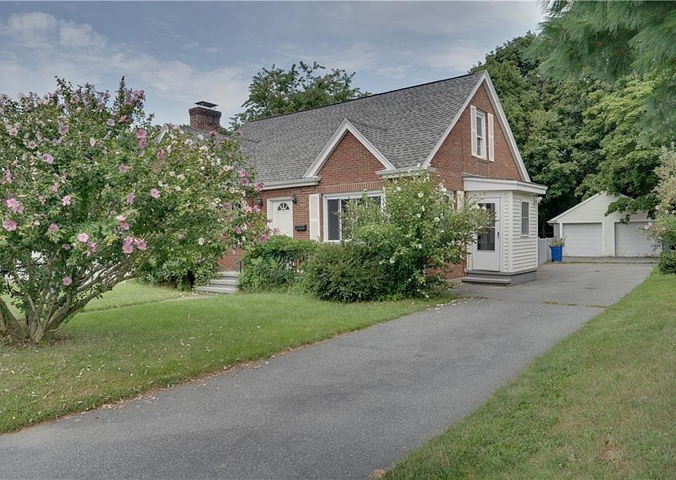 1st image of 34 John Duggan Rd