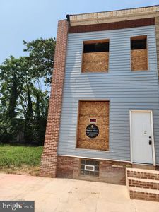 1614 N Port St, Baltimore, MD, 21213