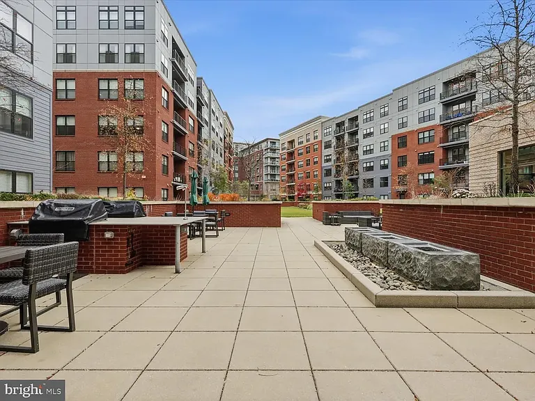 2960 Vaden Dr #2-413 — Photo 33