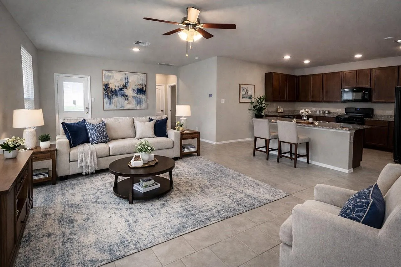 4 bed, 2.5 bath, 2249 sqft, $2,450 — Photo 4