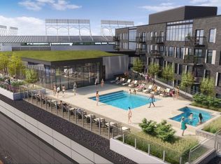 1027 W Addison St #UM7CSJHHN, Chicago, IL 60657