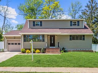 903 Fordham Rd, Neptune, NJ 07753