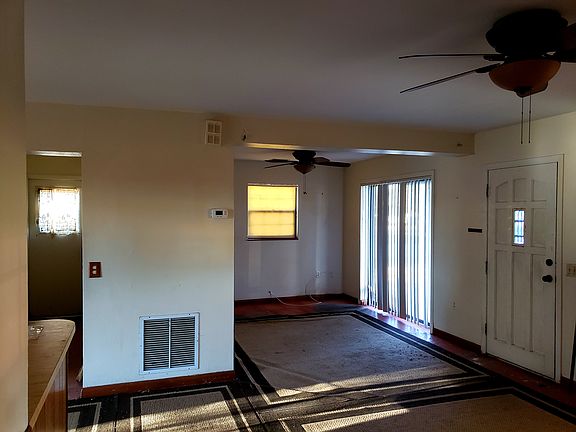 3rd image of 1712 Buck St