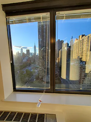 Rented by Luxury Habitat | media 51