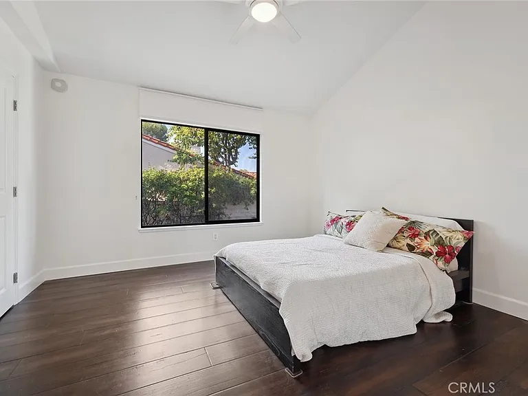 4372 Park Vicente — Photo 27