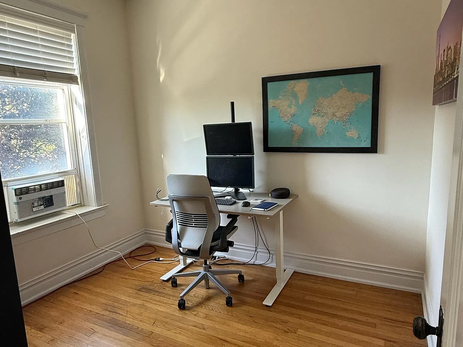 2 bed, 1000 sqft, $2,850 — Photo 4