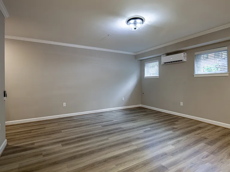 1012 Duke St #100-1-1 — Photo 8