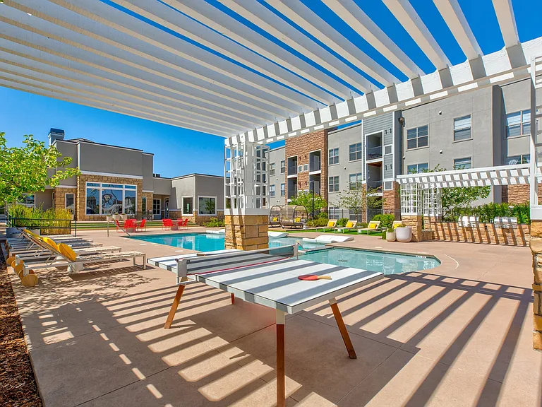 Shadow Ridge At Southlands — Photo 18