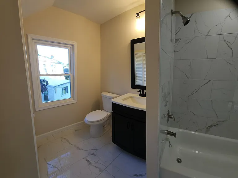 20 Oak Ave — Photo 20
