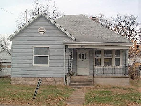 Front View - Covered Front Porch