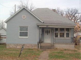 821 W Scott St, Springfield, MO 65802