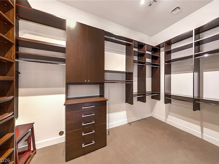 1501 Foothills Village Dr — Photo 41