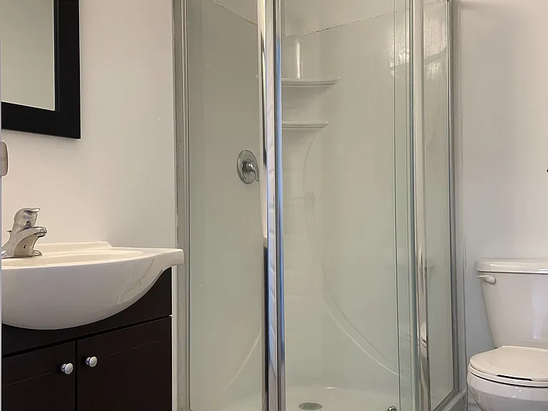 158 King St N #1004 — Photo 9