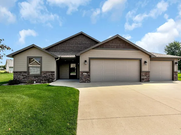 165 Glenview Loop, Saint Cloud, MN 56303