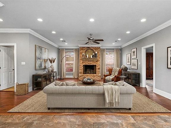 3rd image of 1430 Bonnabel Blvd