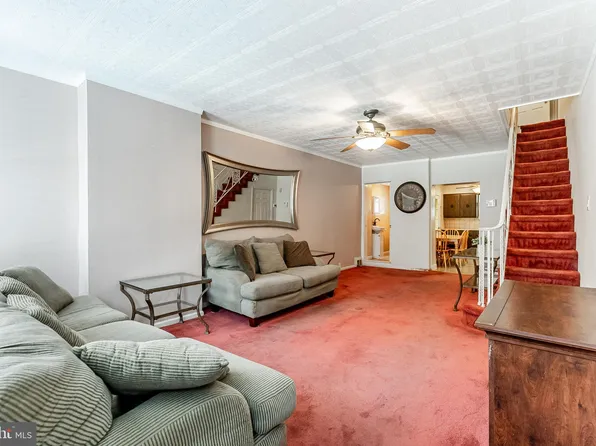 352 Durfor St, Philadelphia, PA 19148