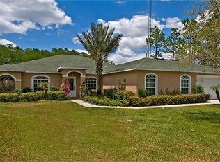 10065 Yellowback Rd, Weeki Wachee, FL 34614