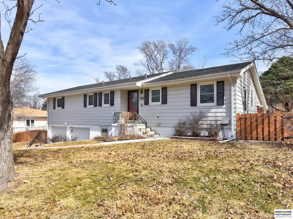 2931 S 114th St, Omaha, NE 68144