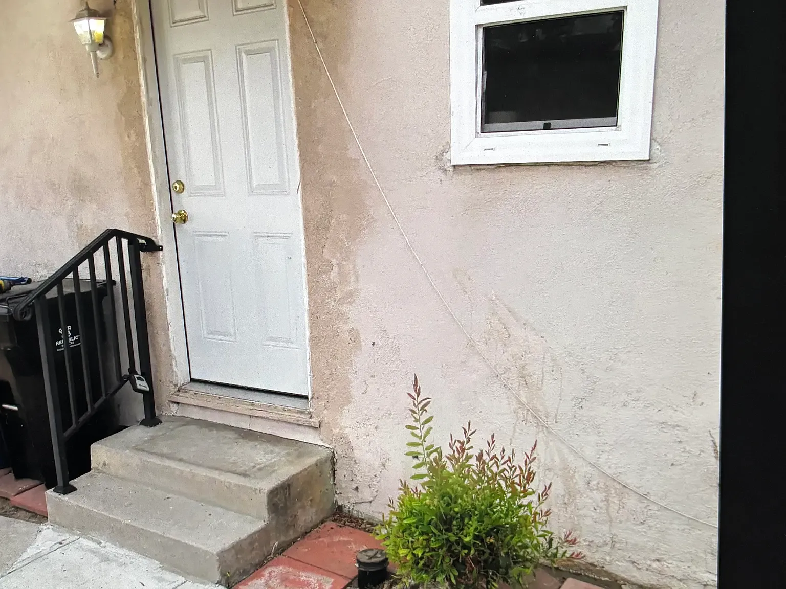 132 Orange Grove Ave — Photo 4